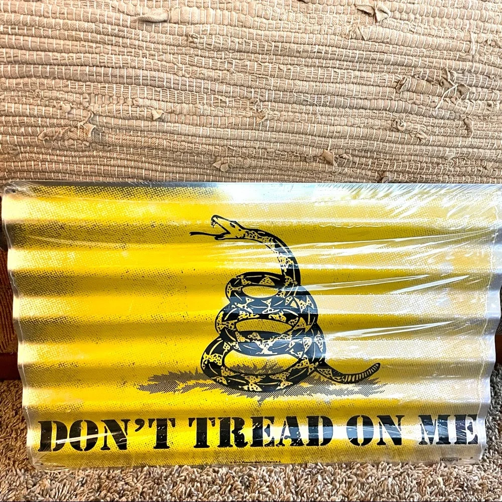 NEW Don’t Tread On Me Metal Sign